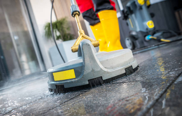 Best Deck Cleaning Services  in Edgewater, FL